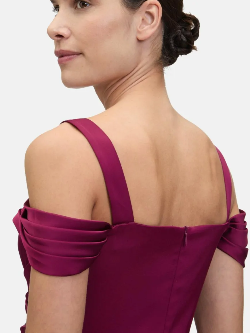 Vera Mont Kleider*Damen Abendkleid rot uni