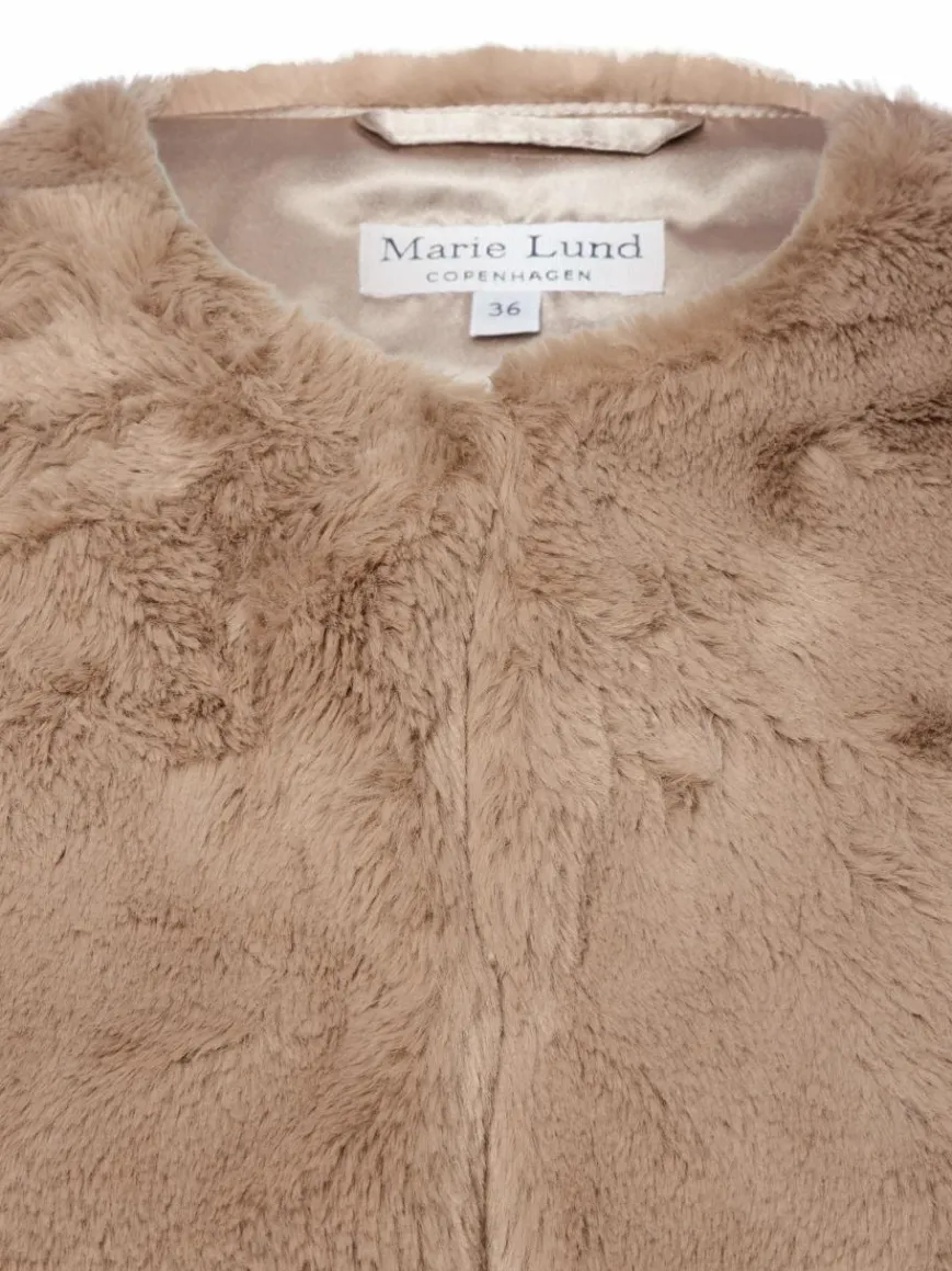 Marie Lund Jacken & Westen*Damen Kunstfellweste - Tilda taupe uni