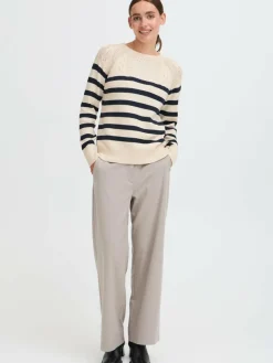 OXMO Pullover & Strickjacken*Damen Strickpullover - OXFSANVA indigo gestreift